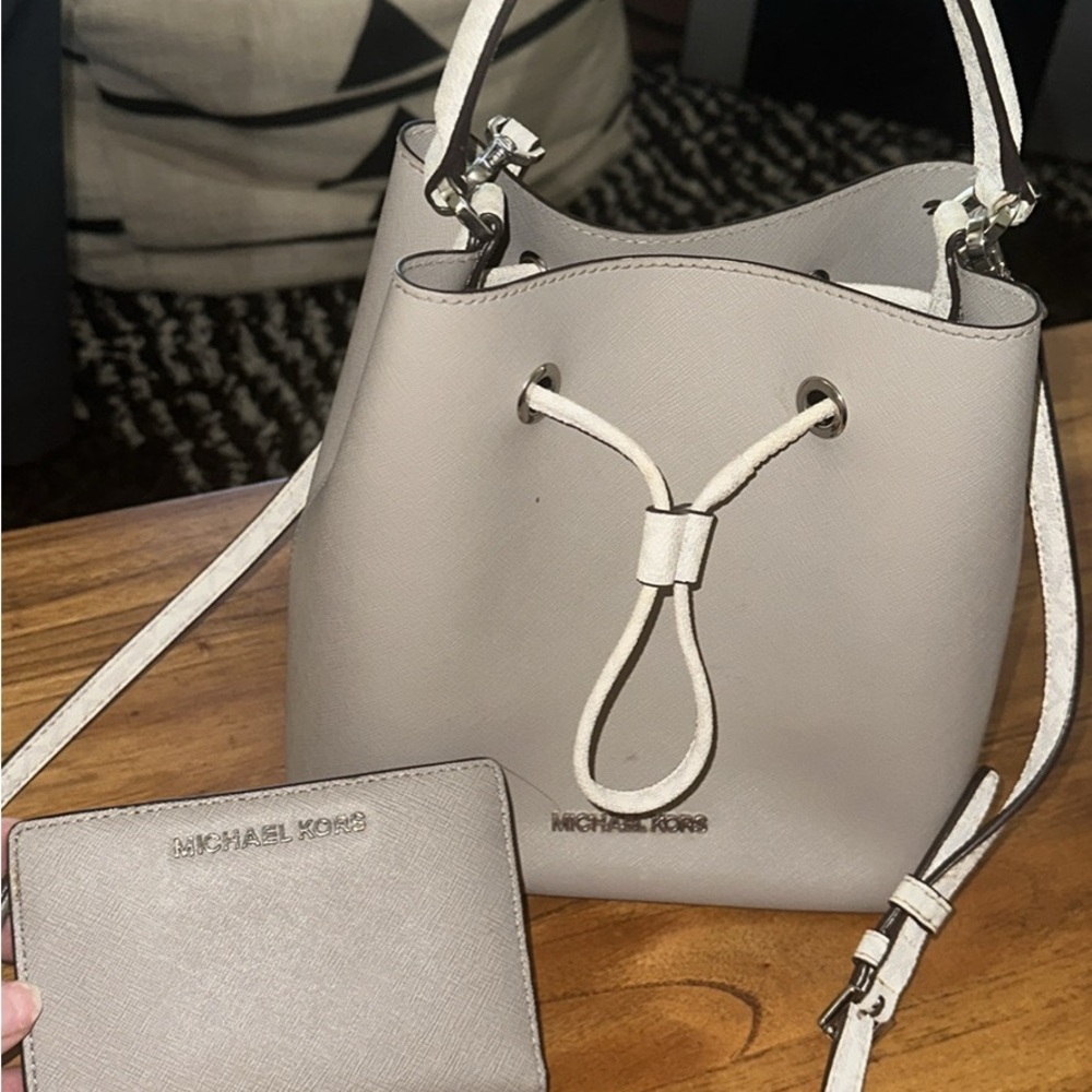 Michael Kors Gray Mini Bucket Bag with Wallet